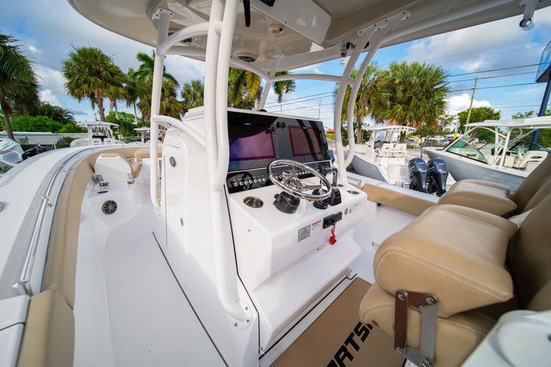 Thumbnail 31 for Used 2016 Sportsman Open 312 Center Console boat for sale in West Palm Beach, FL