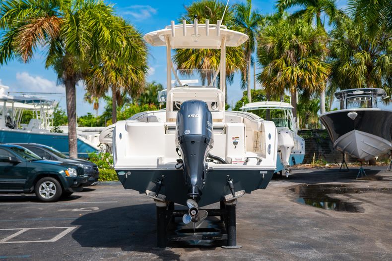 Thumbnail 9 for Used 2018 Cobia 201 Center Console boat for sale in West Palm Beach, FL