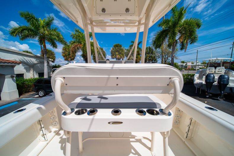 Thumbnail 20 for Used 2018 Cobia 201 Center Console boat for sale in West Palm Beach, FL