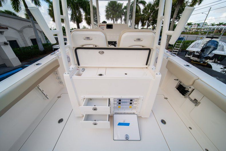 Thumbnail 15 for New 2019 Cobia 301 CC Center Console boat for sale in West Palm Beach, FL