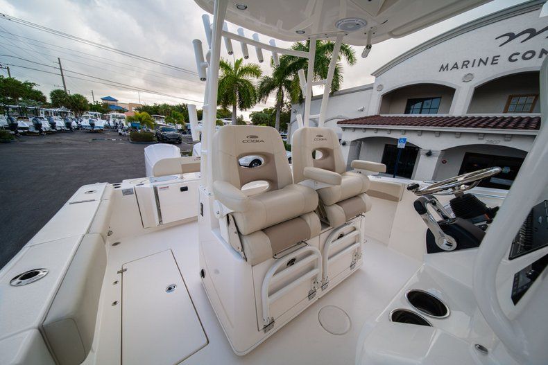 Thumbnail 27 for New 2019 Cobia 301 CC Center Console boat for sale in West Palm Beach, FL