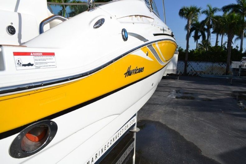 Thumbnail 10 for New 2013 Hurricane SunDeck SD 2400 IO boat for sale in West Palm Beach, FL