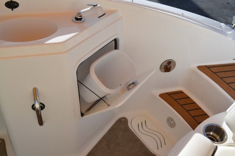 Thumbnail 30 for New 2013 Hurricane SunDeck SD 2400 IO boat for sale in West Palm Beach, FL
