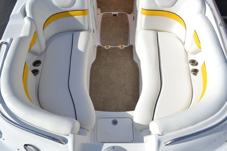 Thumbnail 58 for New 2013 Hurricane SunDeck SD 2400 IO boat for sale in West Palm Beach, FL