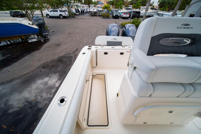 Thumbnail 17 for New 2020 Cobia 240 CC Center Console boat for sale in West Palm Beach, FL