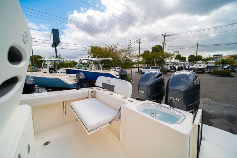 Thumbnail 12 for New 2020 Cobia 240 CC Center Console boat for sale in West Palm Beach, FL