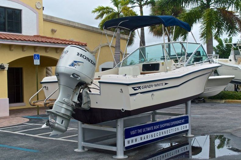 Thumbnail 7 for Used 1988 Grady-White Tournament 19 Dual Console boat for sale in West Palm Beach, FL