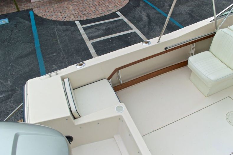Thumbnail 25 for Used 1988 Grady-White Tournament 19 Dual Console boat for sale in West Palm Beach, FL