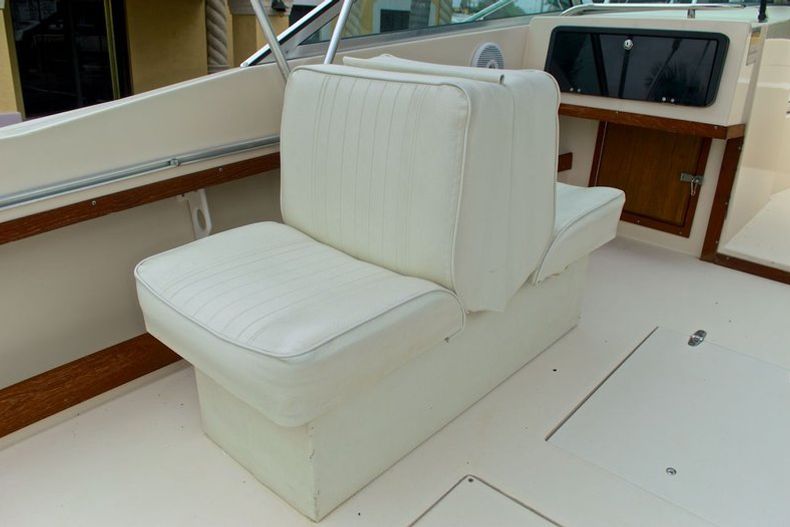 Thumbnail 29 for Used 1988 Grady-White Tournament 19 Dual Console boat for sale in West Palm Beach, FL