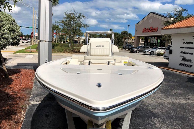 Thumbnail 3 for New 2020 Hewes Redfisher 18 Skiff boat for sale in Vero Beach, FL