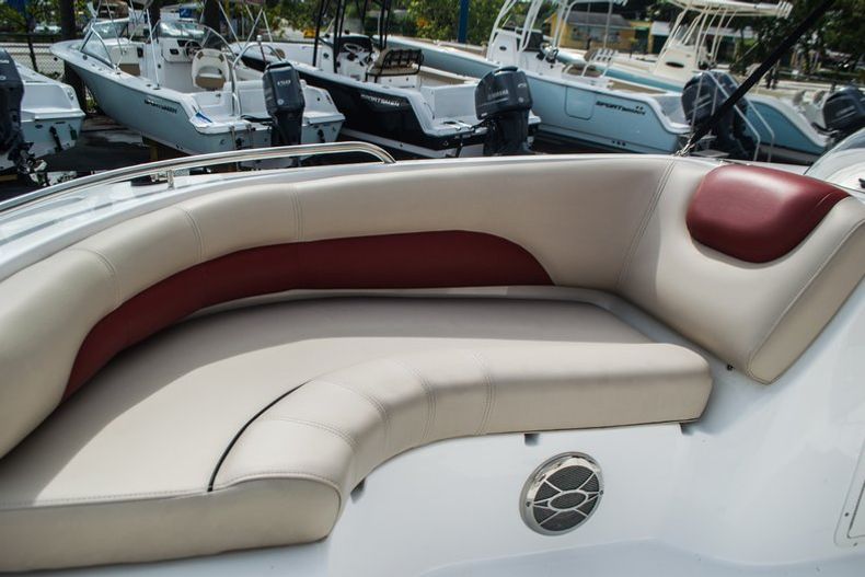 Thumbnail 18 for New 2014 Hurricane SunDeck Sport SS 188 OB boat for sale in West Palm Beach, FL