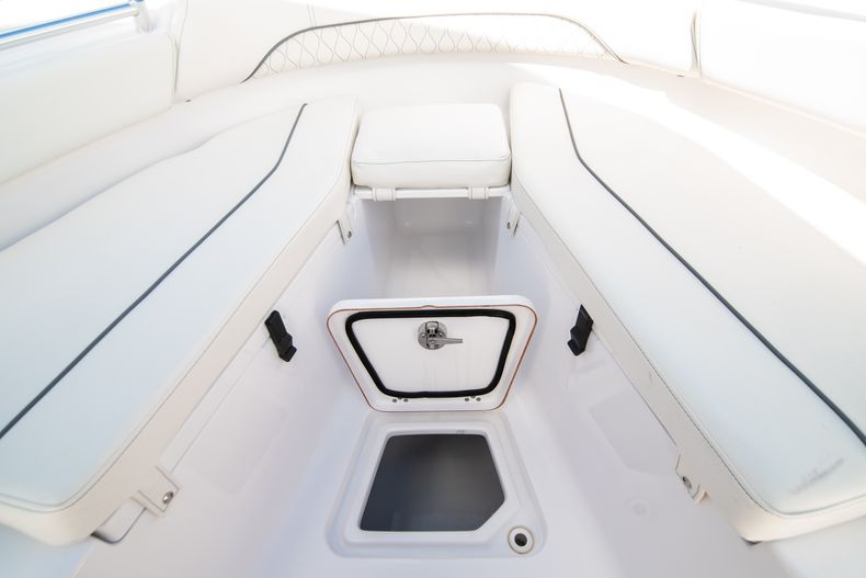Thumbnail 36 for New 2020 Sportsman Open 212 Center Console boat for sale in West Palm Beach, FL