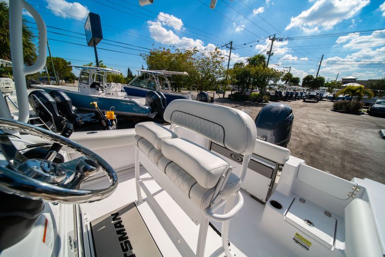 Thumbnail 27 for New 2020 Sportsman Open 212 Center Console boat for sale in West Palm Beach, FL
