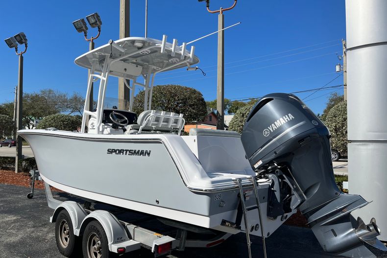 Thumbnail 4 for Used 2020 Sportsman Open 232 Center Console boat for sale in Vero Beach, FL