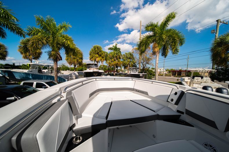 Thumbnail 46 for New 2019 Blackfin 272CC Center Console boat for sale in Fort Lauderdale, FL