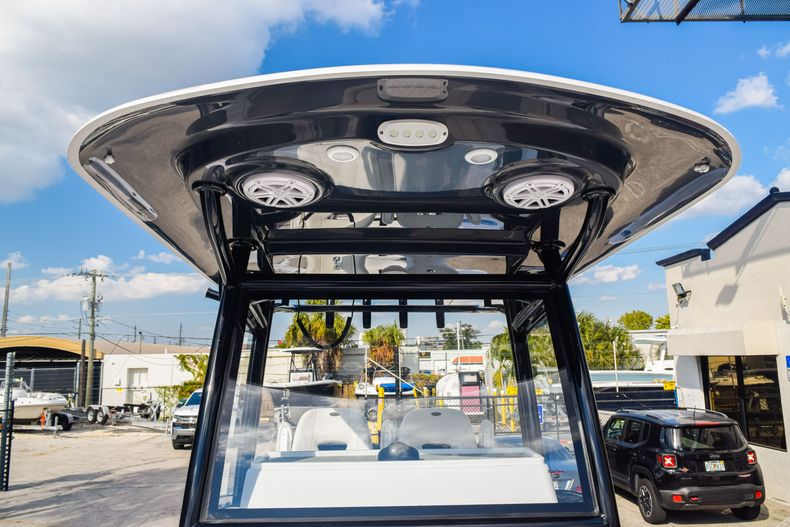 Thumbnail 42 for New 2020 Sportsman Open 282 Center Console boat for sale in West Palm Beach, FL