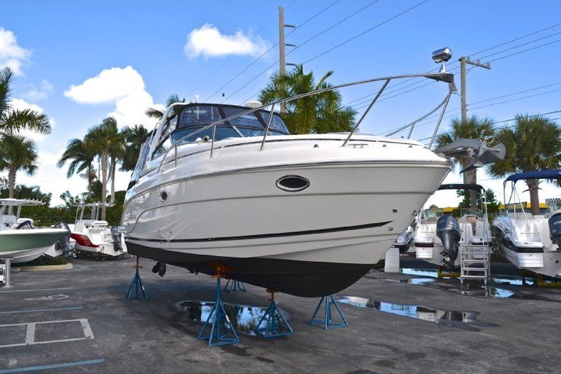 Thumbnail 3 for Used 2006 Rinker 300 Express Cruiser boat for sale in West Palm Beach, FL
