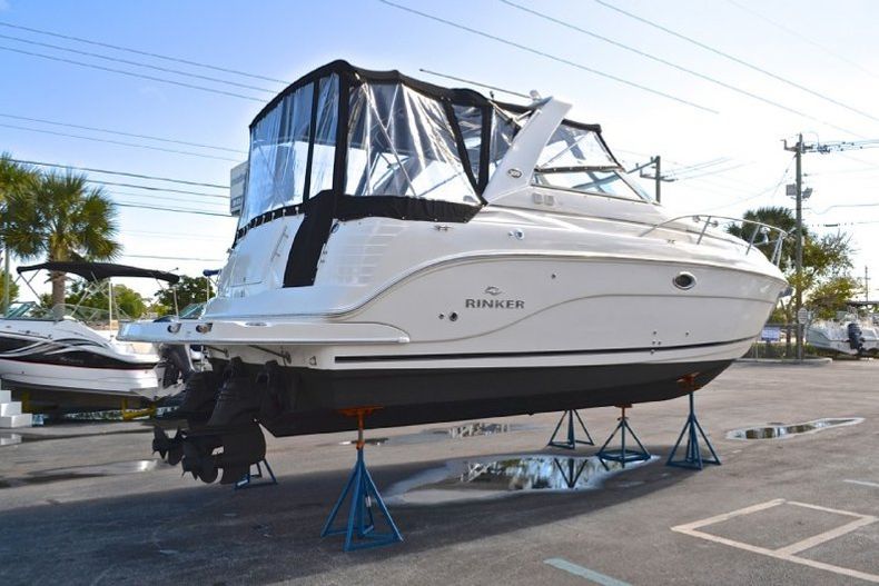 Thumbnail 5 for Used 2006 Rinker 300 Express Cruiser boat for sale in West Palm Beach, FL
