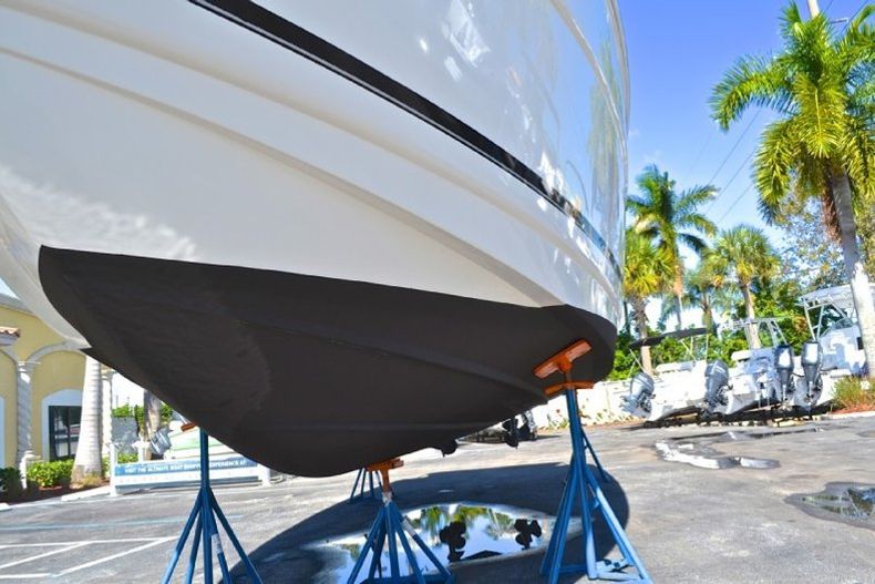 Thumbnail 11 for Used 2006 Rinker 300 Express Cruiser boat for sale in West Palm Beach, FL