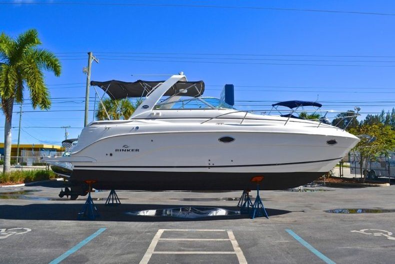 Thumbnail 16 for Used 2006 Rinker 300 Express Cruiser boat for sale in West Palm Beach, FL