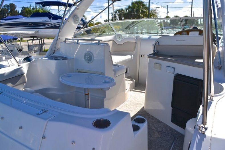 Thumbnail 50 for Used 2006 Rinker 300 Express Cruiser boat for sale in West Palm Beach, FL