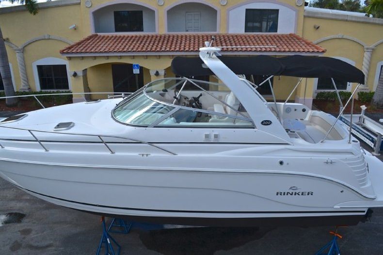 Thumbnail 142 for Used 2006 Rinker 300 Express Cruiser boat for sale in West Palm Beach, FL