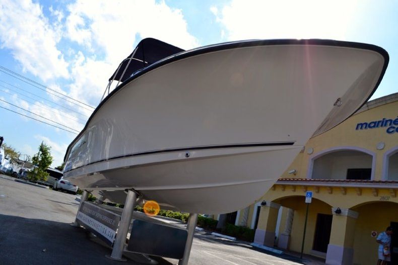 Thumbnail 2 for Used 2005 Sea Hunt Escape 220 Dual Console boat for sale in West Palm Beach, FL