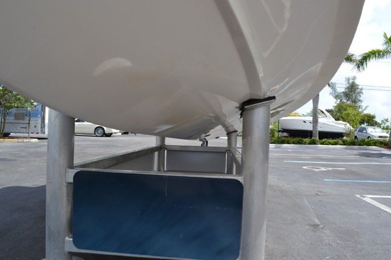 Thumbnail 5 for Used 2005 Sea Hunt Escape 220 Dual Console boat for sale in West Palm Beach, FL