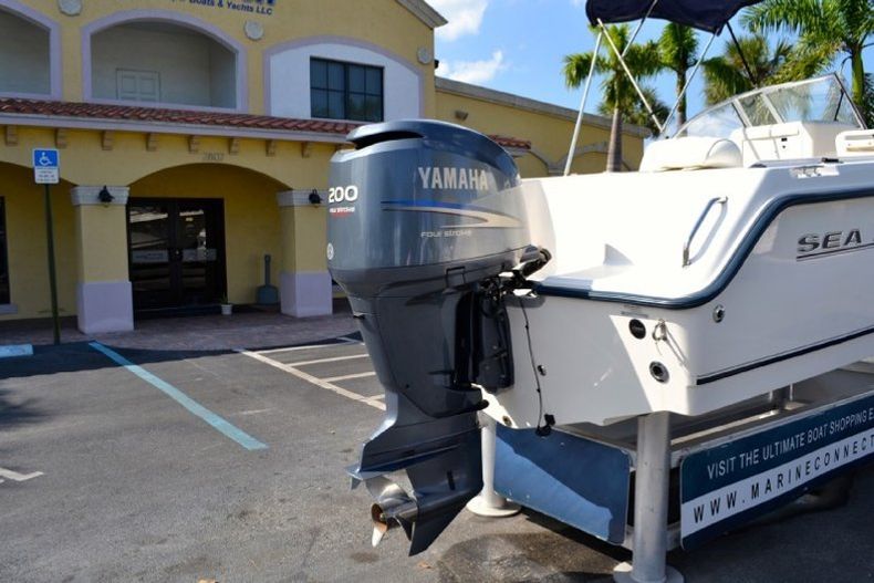 Thumbnail 18 for Used 2005 Sea Hunt Escape 220 Dual Console boat for sale in West Palm Beach, FL