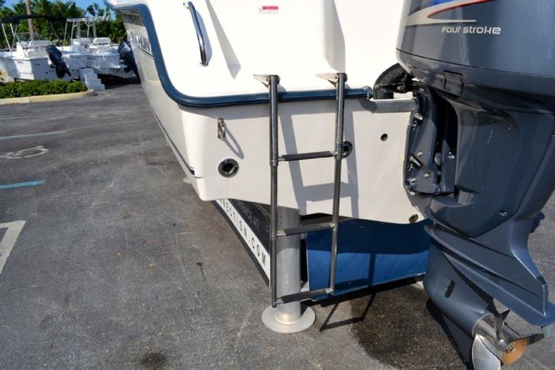 Thumbnail 27 for Used 2005 Sea Hunt Escape 220 Dual Console boat for sale in West Palm Beach, FL