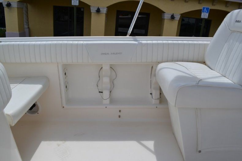 Thumbnail 45 for Used 2005 Sea Hunt Escape 220 Dual Console boat for sale in West Palm Beach, FL