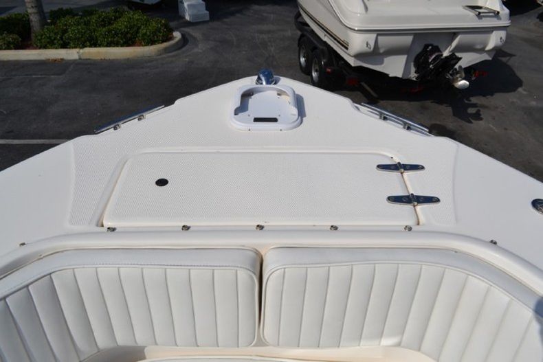 Thumbnail 65 for Used 2005 Sea Hunt Escape 220 Dual Console boat for sale in West Palm Beach, FL