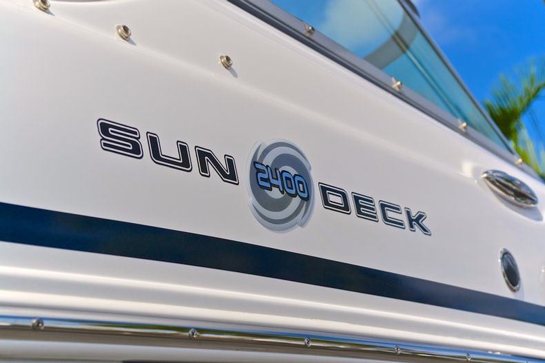 Thumbnail 13 for Used 2013 Hurricane SunDeck SD 2400 OB boat for sale in West Palm Beach, FL
