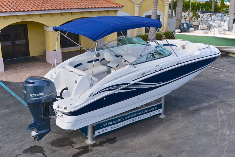 Thumbnail 86 for Used 2013 Hurricane SunDeck SD 2400 OB boat for sale in West Palm Beach, FL