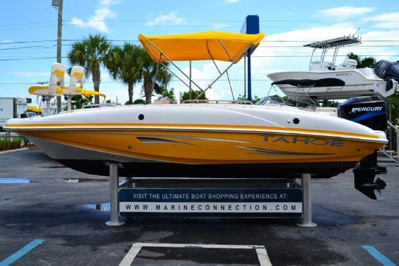 Thumbnail 6 for Used 2007 Tahoe 195 Deck Boat boat for sale in West Palm Beach, FL