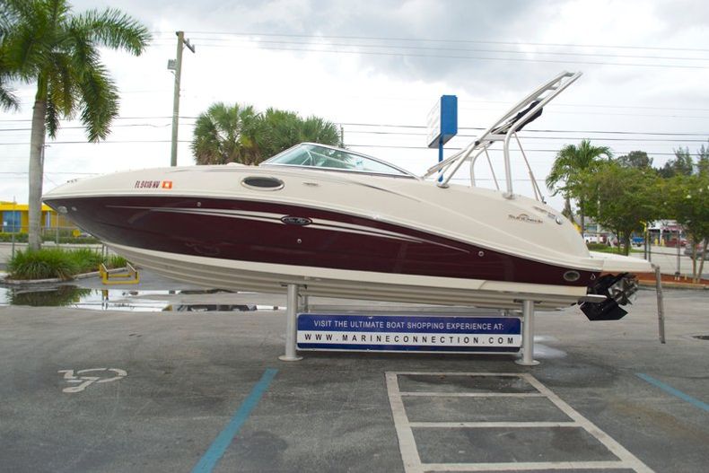 Thumbnail 5 for Used 2008 Sea Ray 260 Sundeck boat for sale in West Palm Beach, FL