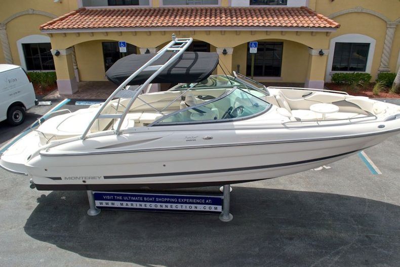 Thumbnail 79 for Used 2007 Monterey 268 SS Super Sport Bowrider boat for sale in West Palm Beach, FL