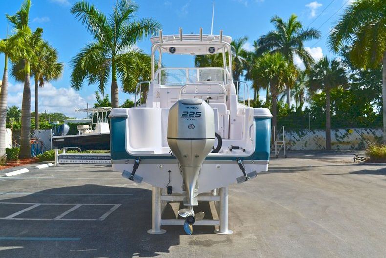Thumbnail 6 for Used 2007 Pro-Line 23 Express Walk Around boat for sale in West Palm Beach, FL