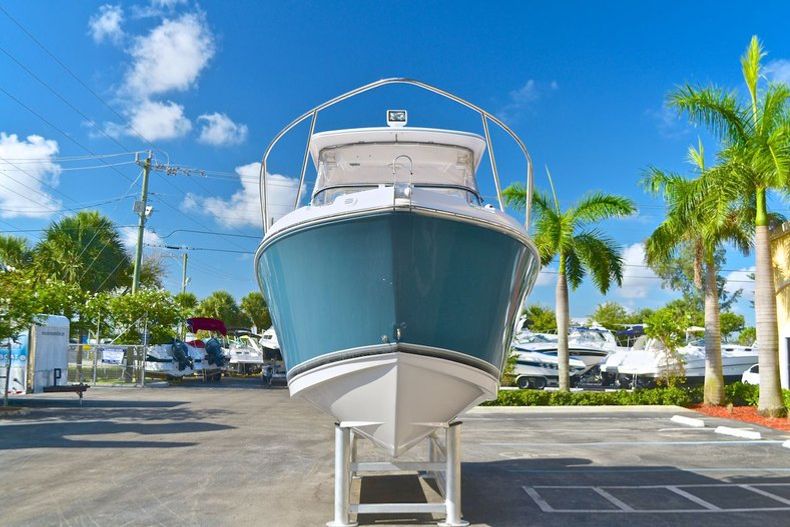 Thumbnail 10 for Used 2007 Pro-Line 23 Express Walk Around boat for sale in West Palm Beach, FL