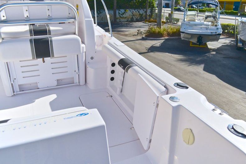 Thumbnail 40 for Used 2007 Pro-Line 23 Express Walk Around boat for sale in West Palm Beach, FL