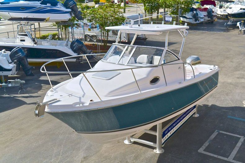 Thumbnail 108 for Used 2007 Pro-Line 23 Express Walk Around boat for sale in West Palm Beach, FL