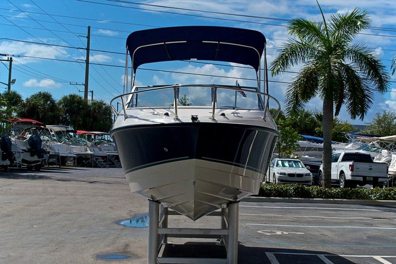 Thumbnail 2 for Used 2009 Bayliner 192 Discovery Cuddy Cabin boat for sale in West Palm Beach, FL