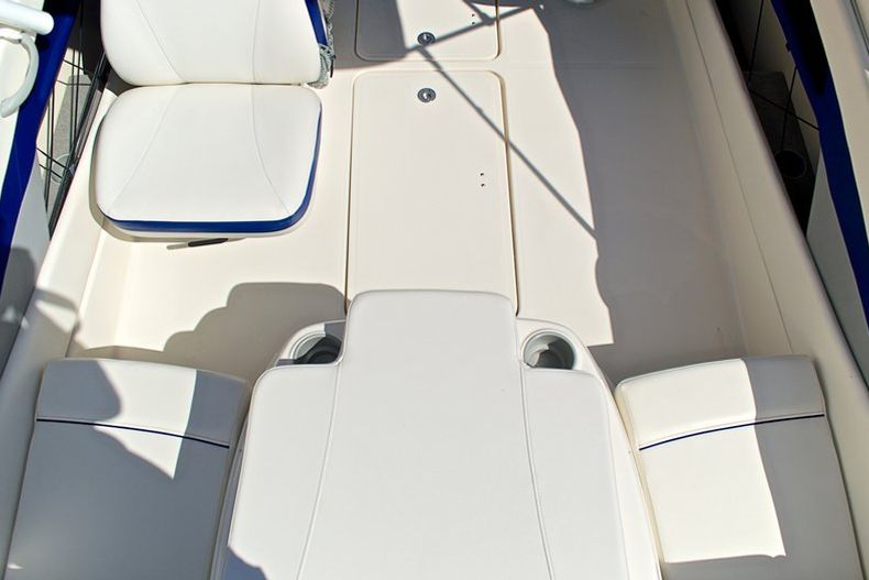 Thumbnail 17 for Used 2009 Bayliner 192 Discovery Cuddy Cabin boat for sale in West Palm Beach, FL