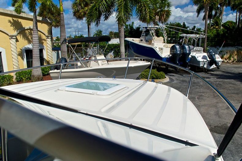 Thumbnail 54 for Used 2009 Bayliner 192 Discovery Cuddy Cabin boat for sale in West Palm Beach, FL