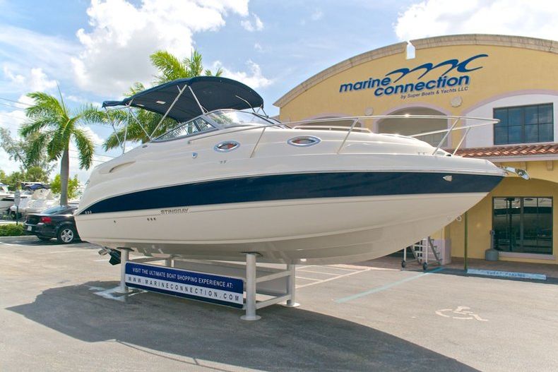 Thumbnail 1 for New 2013 Stingray 250 CS Cabin Cruiser boat for sale in West Palm Beach, FL