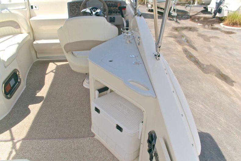 Thumbnail 31 for New 2013 Stingray 250 CS Cabin Cruiser boat for sale in West Palm Beach, FL