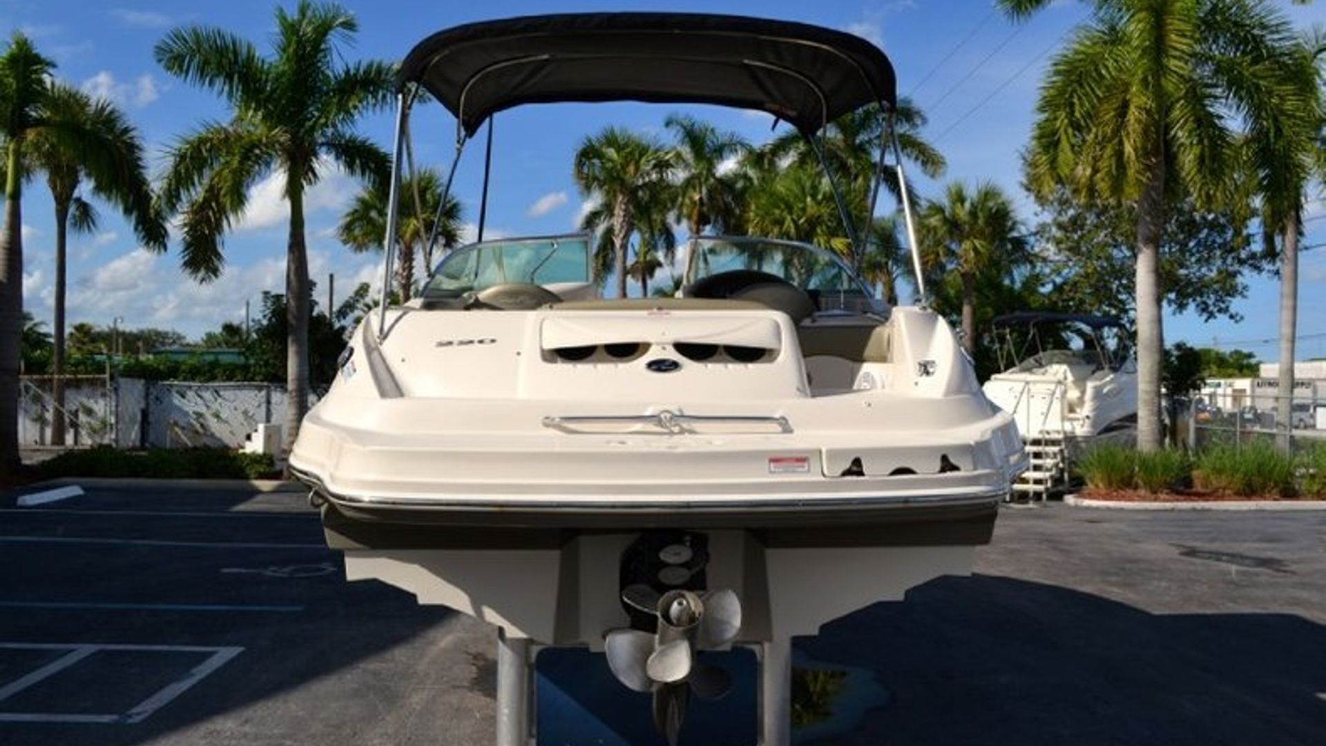 Used 2005 Sea Ray 220 SunDeck #2083 image 7