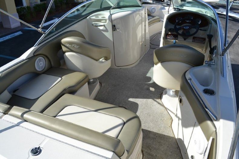 Thumbnail 21 for Used 2005 Sea Ray 220 SunDeck boat for sale in West Palm Beach, FL