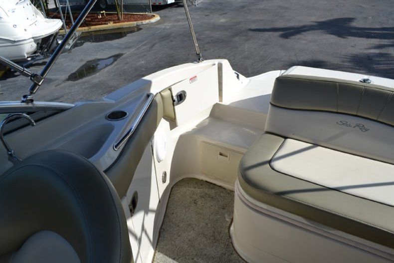 Thumbnail 25 for Used 2005 Sea Ray 220 SunDeck boat for sale in West Palm Beach, FL