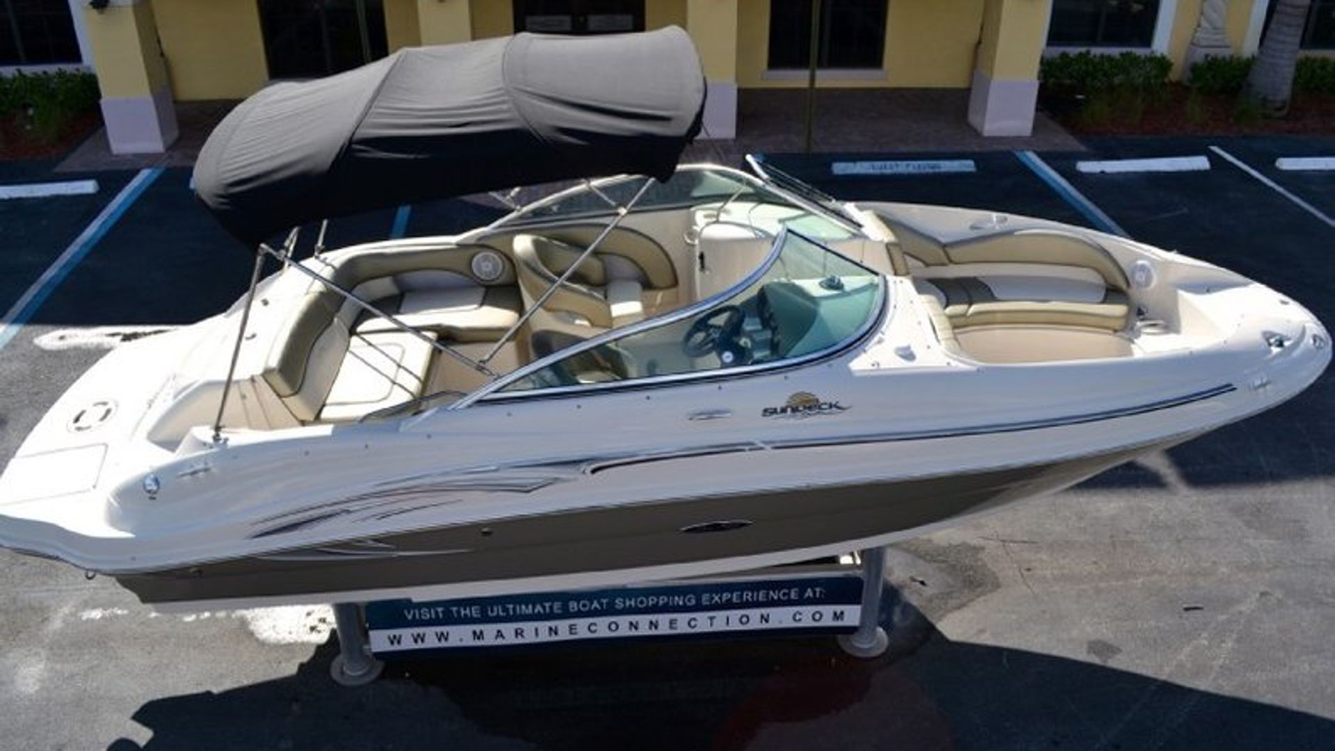 Used 2005 Sea Ray 220 SunDeck #2083 image 69